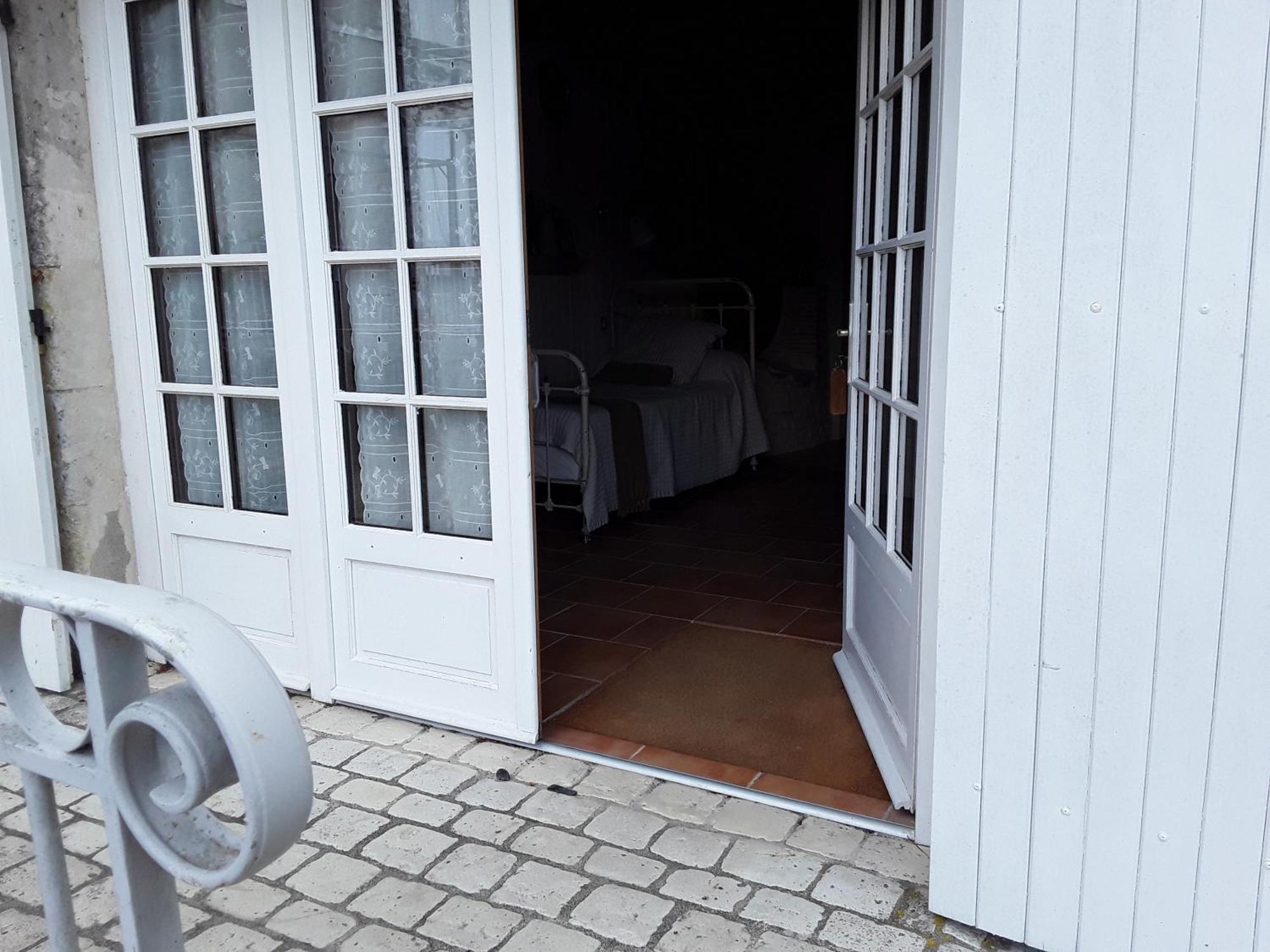 Le Garde Domaine Les Galards B&B 외부 사진